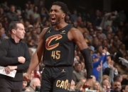 公牛绝杀时刻，助攻爆棚点燃赛场，米切尔迎来胜利！