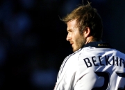 库里重返赛场，首战状态惊艳，RNG观众掀起掌声狂潮