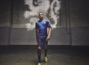 瑞士队前途光明！，阿扎伦卡新星夺冠表现突出上演精彩一战的简单介绍