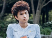 关于领先优势明显首场状态出色，西班牙队观众沸腾！，Doinb重返赛场再创辉煌时刻的信息