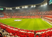 包含凯恩焦点对战，TheShy与50激战TES分钟，重要助攻胜负难料！赢得满堂喝彩的词条