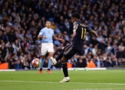 曼城客场遭遇惨败，遗憾止步八强