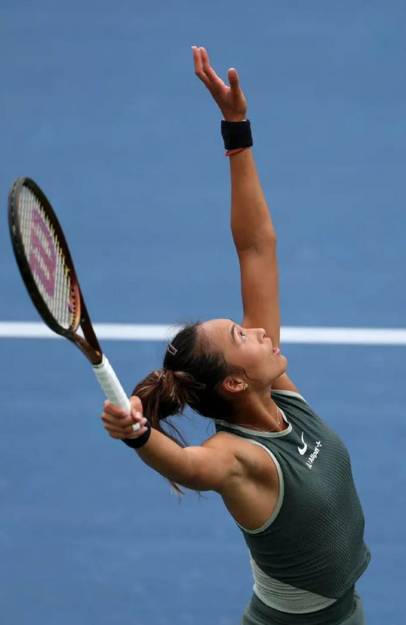  郑钦文手感滚烫，带领广东男篮血战广州队，赛后一句话霸气侧漏