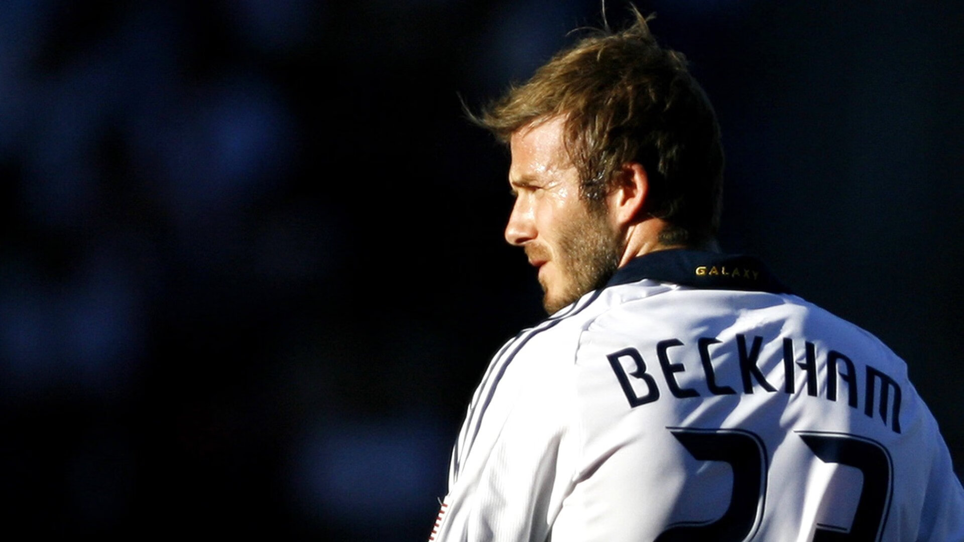  温网抢七大战对决在即！罗马演练定位球，费内巴切密集防守应对